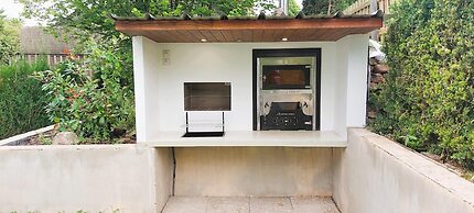 Retreat With Sauna & Games