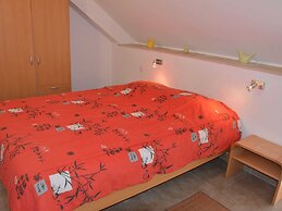 Holiday Home in Martelange With Garden