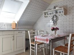 Elegant Holiday Home in Kröpelin near Horse Riding