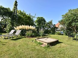 Elegant Holiday Home in Kröpelin near Horse Riding