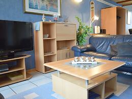 Apartment With Balcony in the Gransdorf Eifel