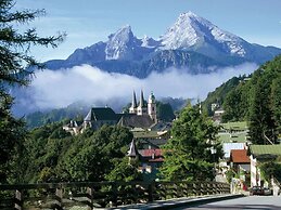 Flat Near the Forest in Schonau am Konigsee