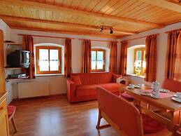 Lovely Holiday Home in Viechtach near Forest