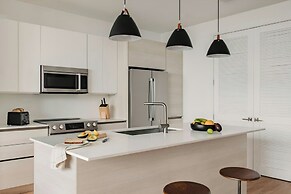 Sonder by Marriott Bonvoy 17WEST Apartments