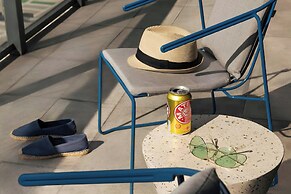 Sonder by Marriott Bonvoy 17WEST Apartments