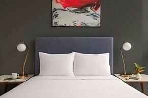 Sonder by Marriott Bonvoy 17WEST Apartments