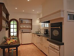 Elegant Mansion in Provence
