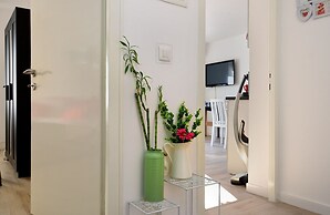 Apartment 1811