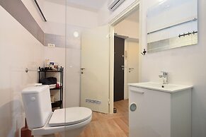 Apartment 1811