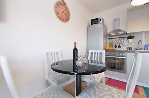 Apartment 1811
