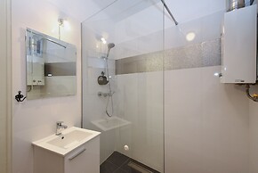 Apartment 1811