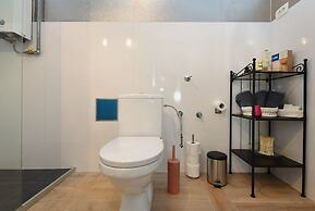 Apartment 1811