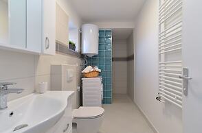 Apartment 1814