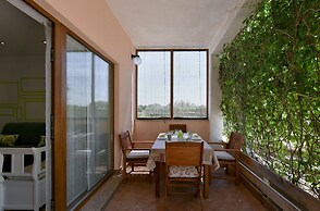 Apartment 1877