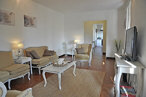 Villa in Frejus With Pool Near Beach