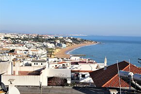 Cerro Albufeira sea View