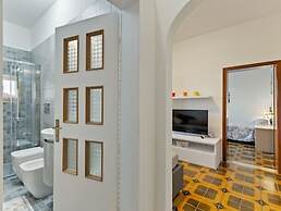 Belvilla by OYO Pleasant Apartment With Courtyard