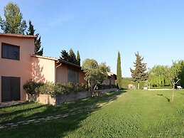 Belvilla by Oyo Sei Orcia