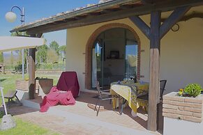 Country House With Pool and Court