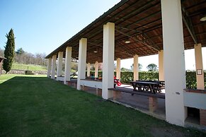 Bucine Hideaway With Pool