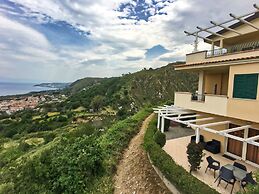 Belvilla by Oyo Bottone