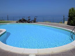 Belvilla by Oyo Bottone