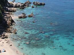 Belvilla by Oyo Bottone