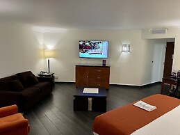 HS HOTSSON Hotel Tampico