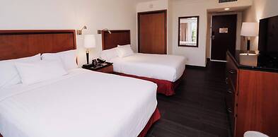 HS HOTSSON Hotel Tampico