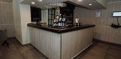 HS HOTSSON Hotel Tampico