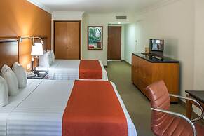 HS HOTSSON Hotel Tampico