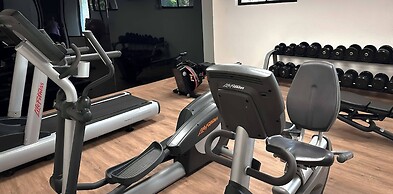 HS HOTSSON Hotel Tampico