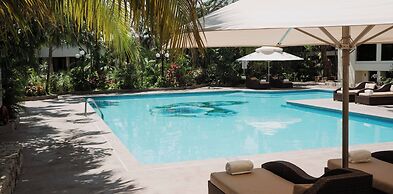 HS HOTSSON Hotel Tampico