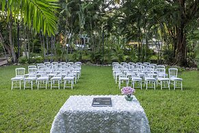 HS HOTSSON Hotel Tampico