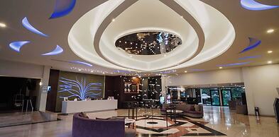 HS HOTSSON Hotel Tampico