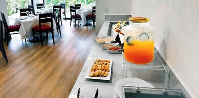 HS HOTSSON Hotel Tampico