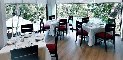 HS HOTSSON Hotel Tampico