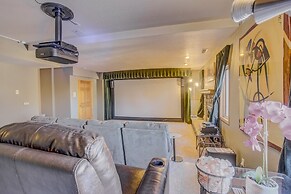 Skyway-extravagant & Luxury Views W/deck & Bar