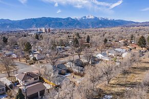 Stir Crazy! Bike Trails, Dogs OK, Food & Nightlife