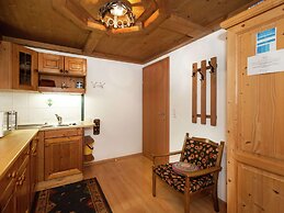 Spacious Apartment in Längenfeld near Ötz Valley Alps