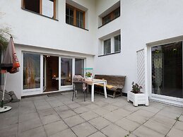 Spacious Apartment in Längenfeld near Ötz Valley Alps