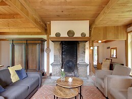 Quaint Farmhouse in Enschede With Terrace