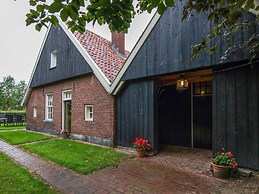 Quaint Farmhouse in Enschede With Terrace