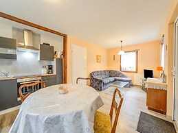 Holiday Home With Garden in Mahlow, Brandenburg