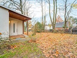 Holiday Home With Garden in Mahlow, Brandenburg