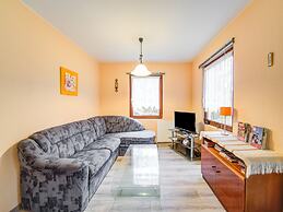 Holiday Home With Garden in Mahlow, Brandenburg