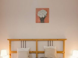 Holiday Home With Garden in Mahlow, Brandenburg
