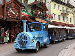 Country-style Flat With Garden