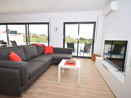 Comfortable Villa in Coto With Swimming Pool