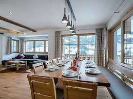 Superbly Located Premium Chalet With Sauna